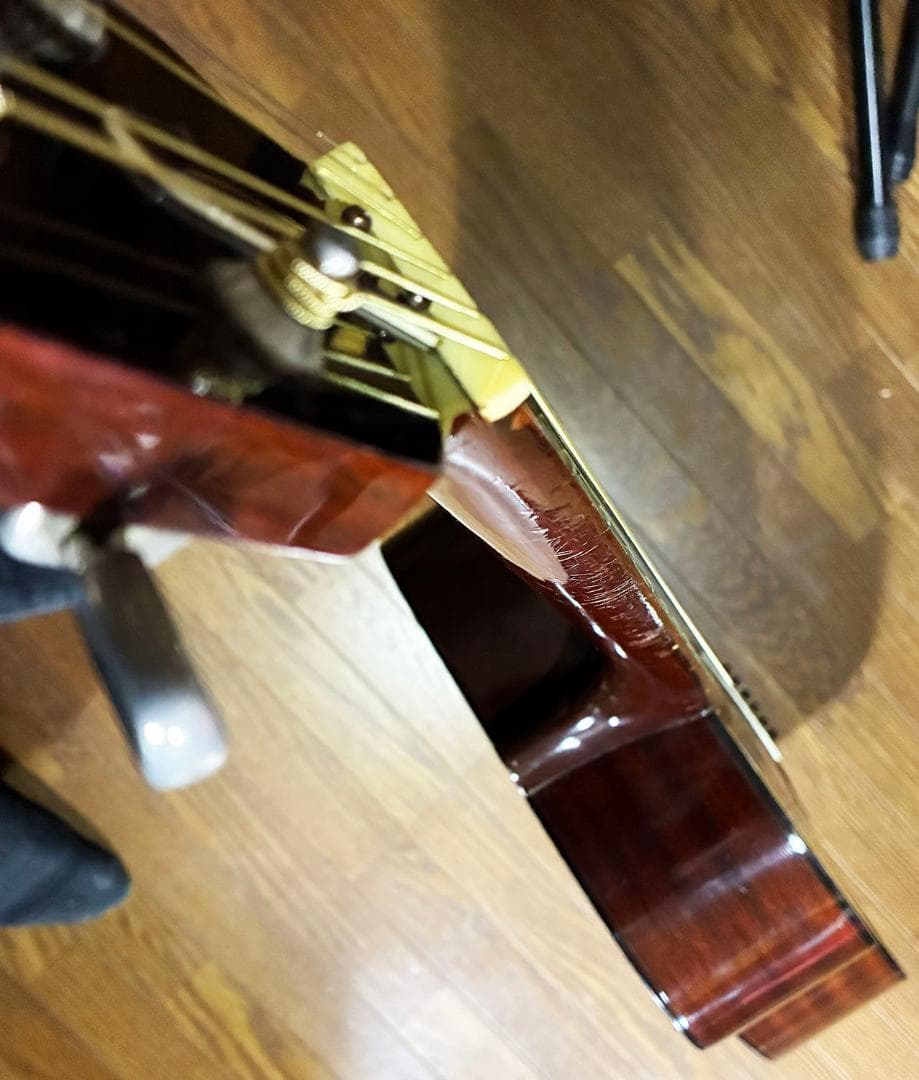 ひ*き様 ★　赤ラベル並みに鳴ります！綺麗な音色!ビンテージ　ヤマハFG130