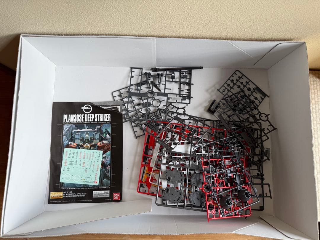 MG 1/100 PLAN303E ディープストライカー