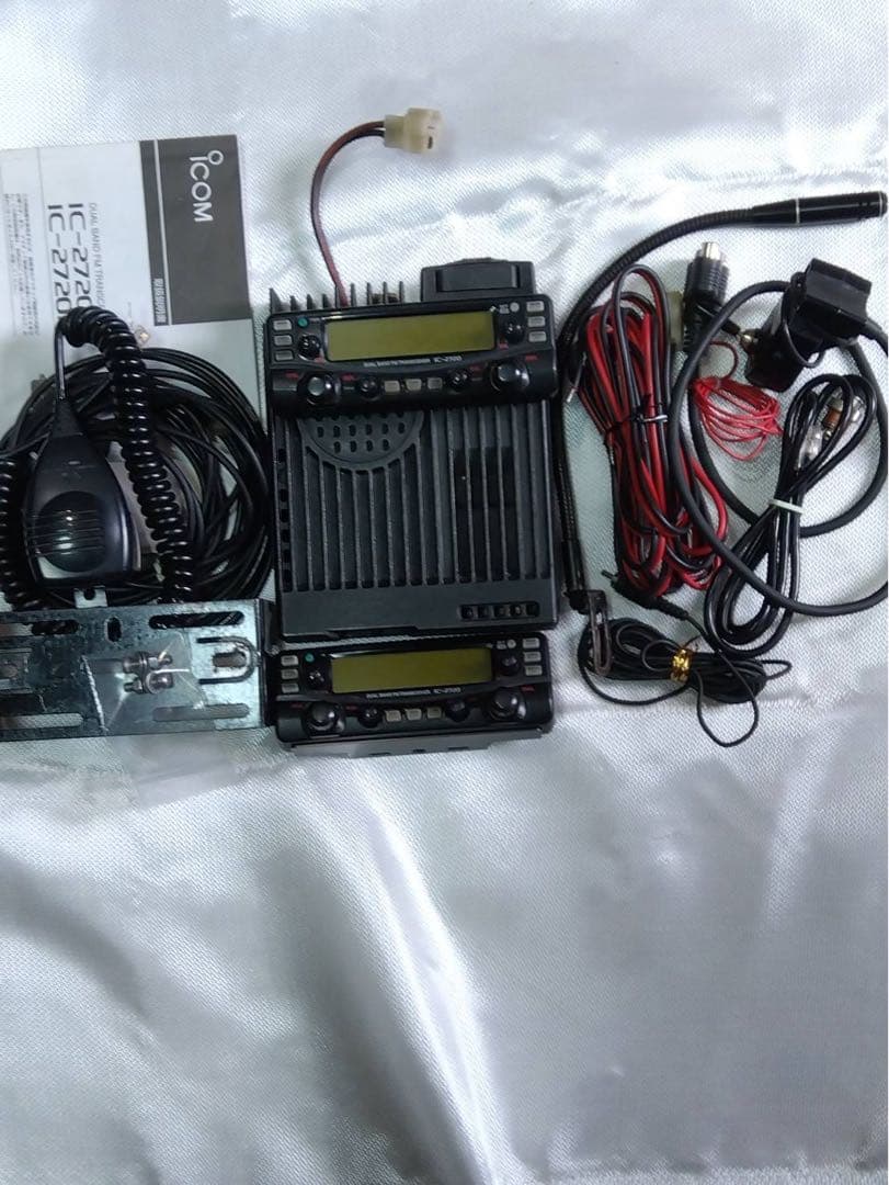アイコムIC−2720Dデュアルバンドトランシーバ―中古品