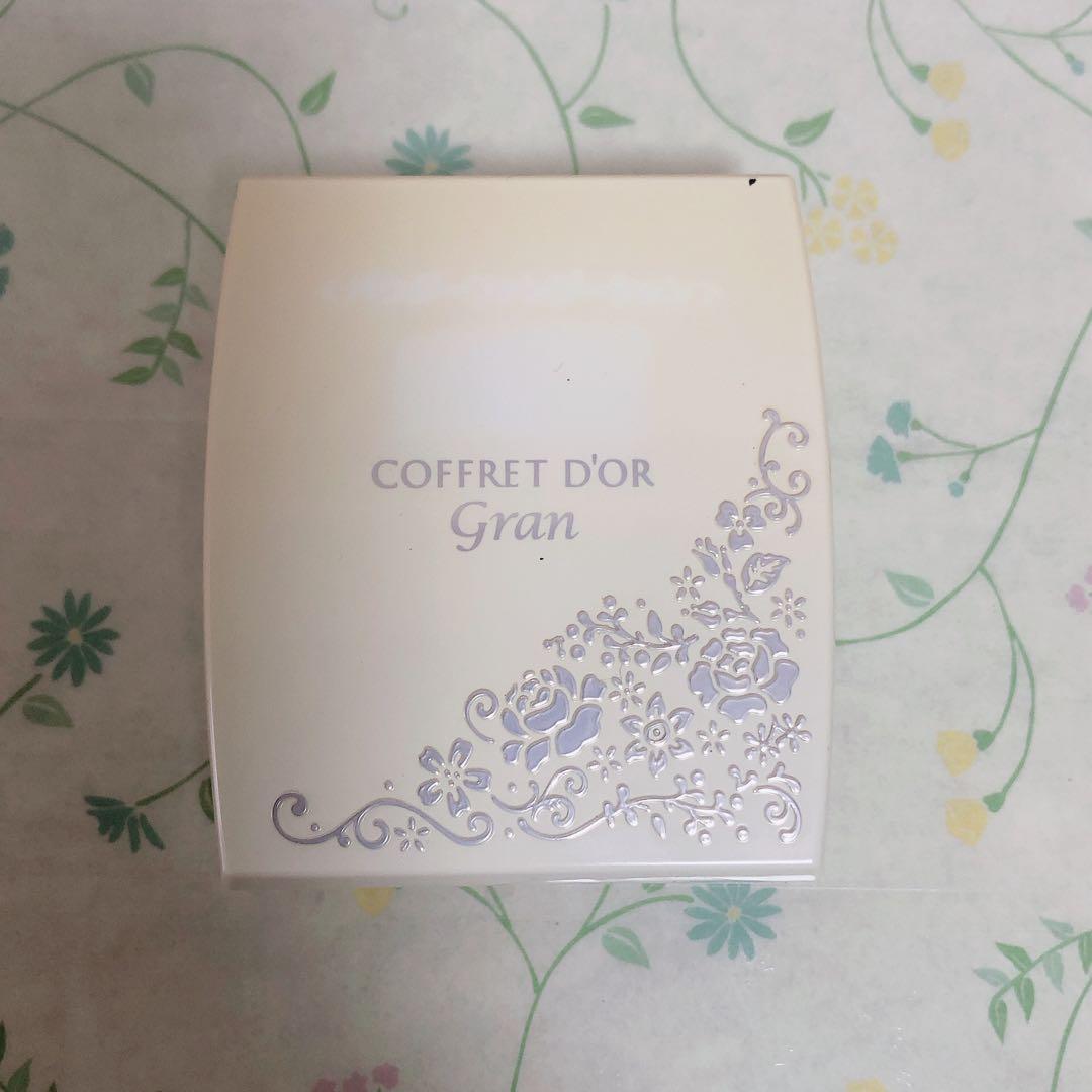 22/ コフレドール　グラン　CDG カバーフィットパクトUVオークルB