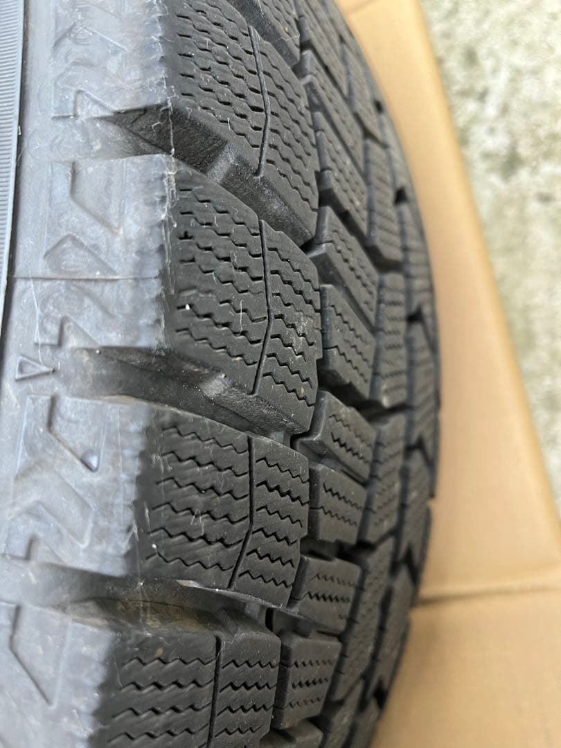 90ノアヴォクシー　MODELLISTA ホイールセット スタッドレス