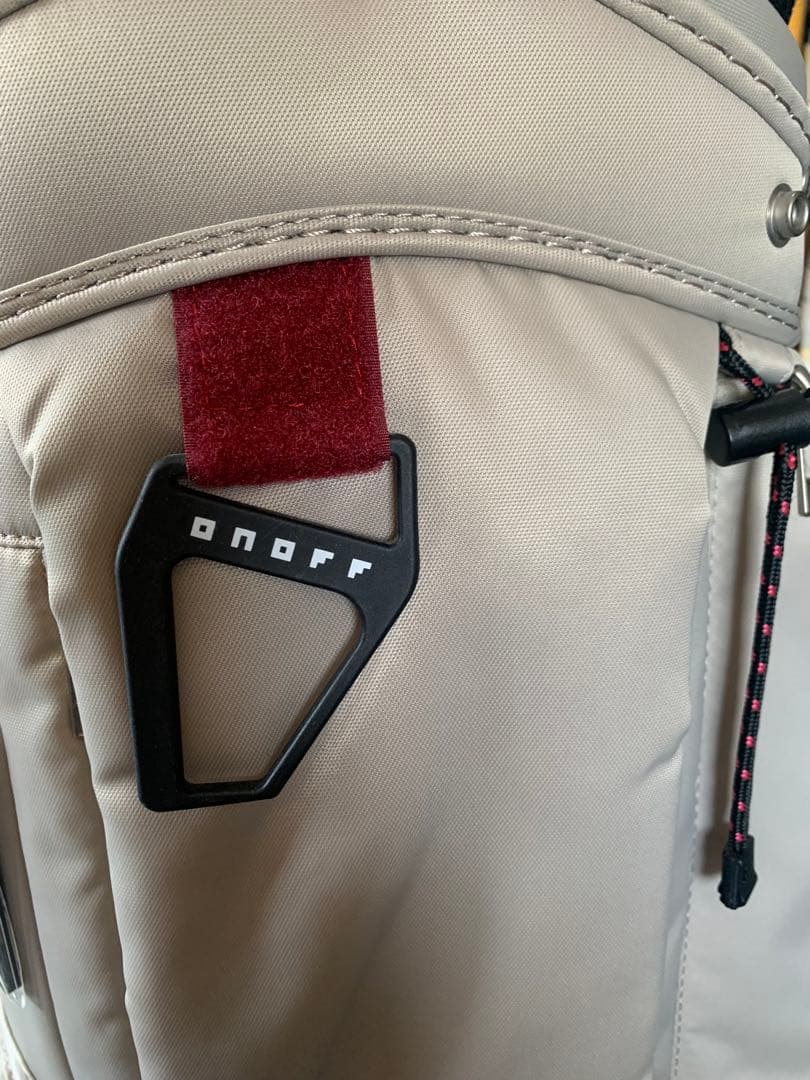 m*i様 美品　ONOFF キャディバッグ OB0424 　　　　　　値引き可能