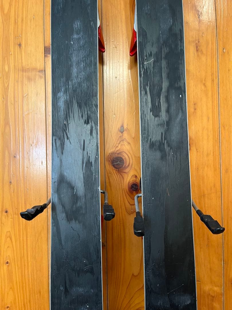 Volkl Racetiger World Cupスキー 183cm R23