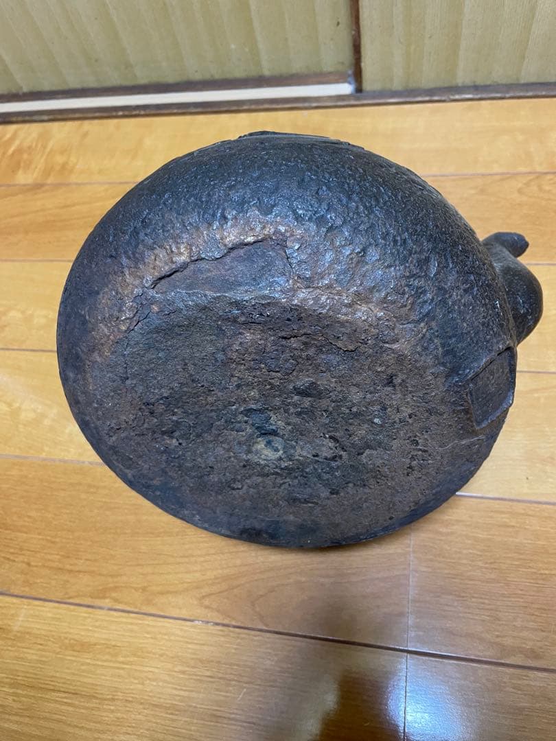 【龍文堂造】 鉄瓶 彫刻模様 アンティーク 工芸品