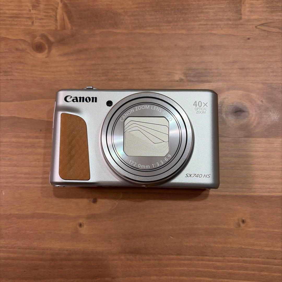 【ほぼ新品】Canon PowerShot SX740 HS シルバー
