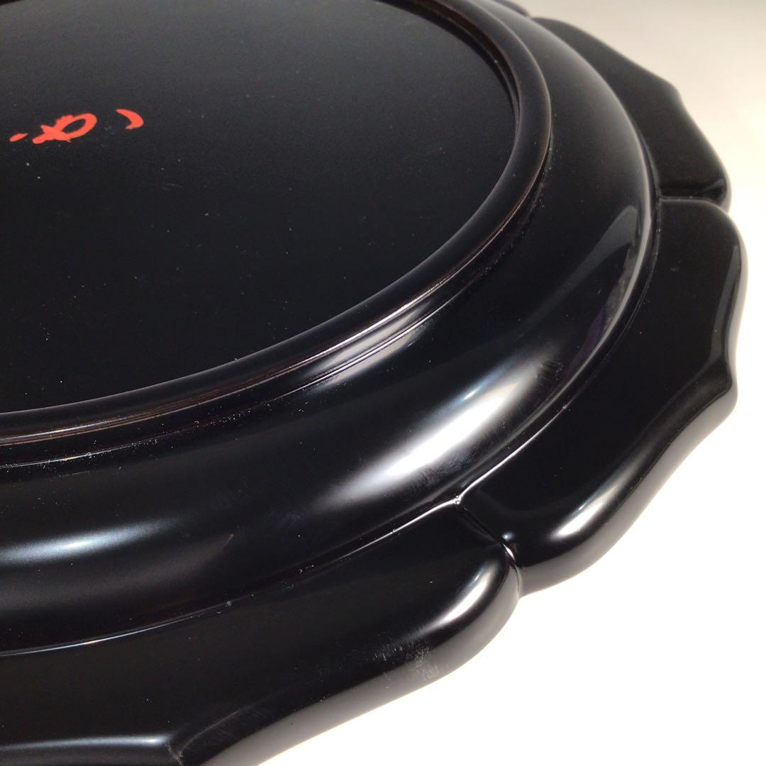 Ｍ４２４　輪花盆　『塗師　岡田表寛作』『表千家　堀内宗完　書付』　共箱　菓子器