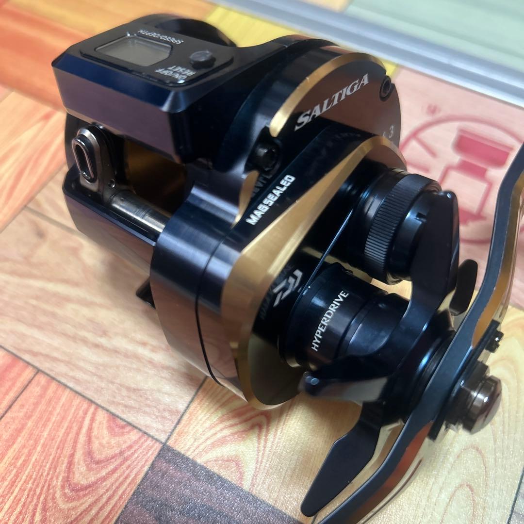 ダイワ　23追加モデル　ソルティガIC 300L DH 極上品