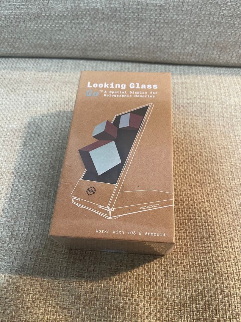 Looking Glass Go 3Dディスプレイ 新品未使用