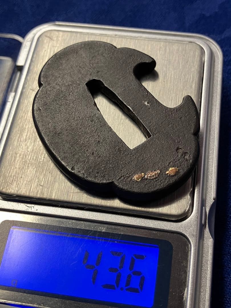 鍔　日本刀　短刀鍔　小刀鍔　金銀銅象嵌　時代物　刀　武具