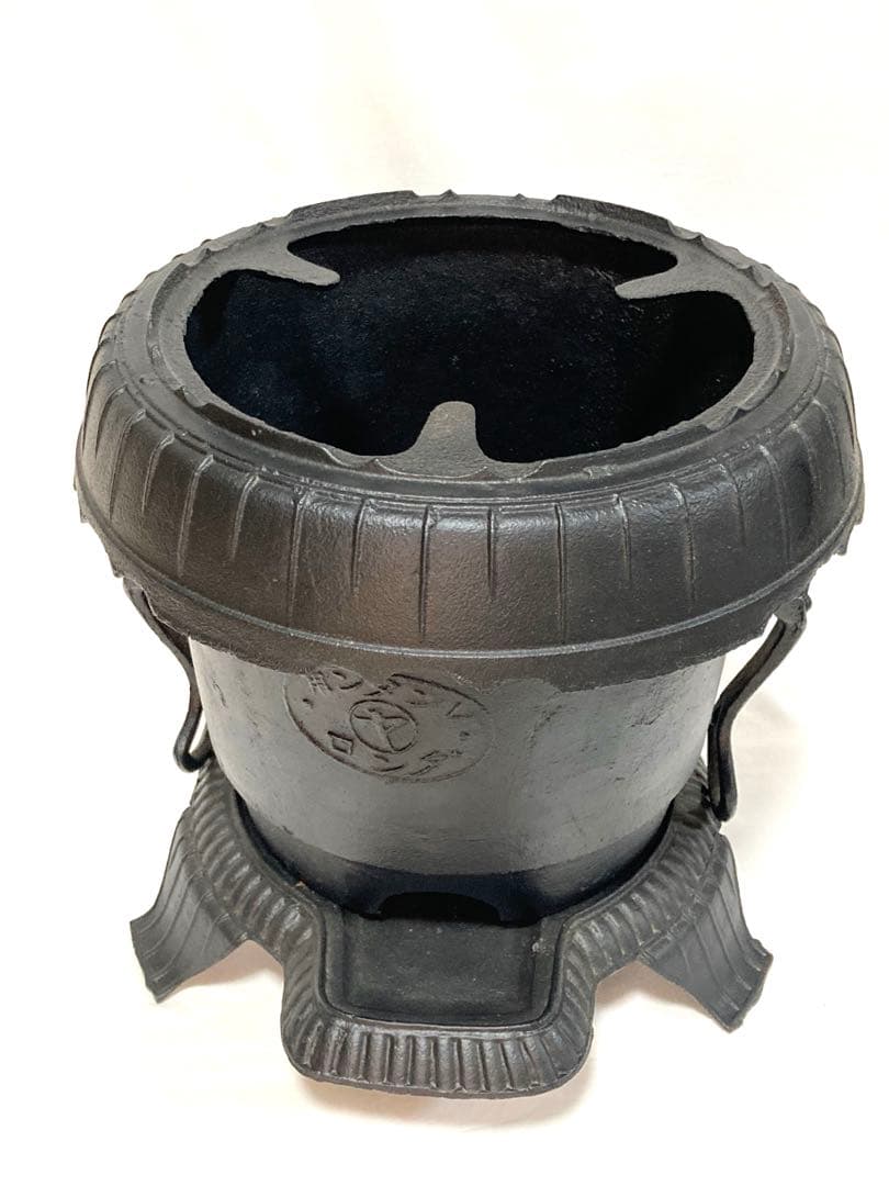 昭和レトロ 練炭ストーブ レンタン用 ダンロ 鋳鉄製 暖炉 アンティーク