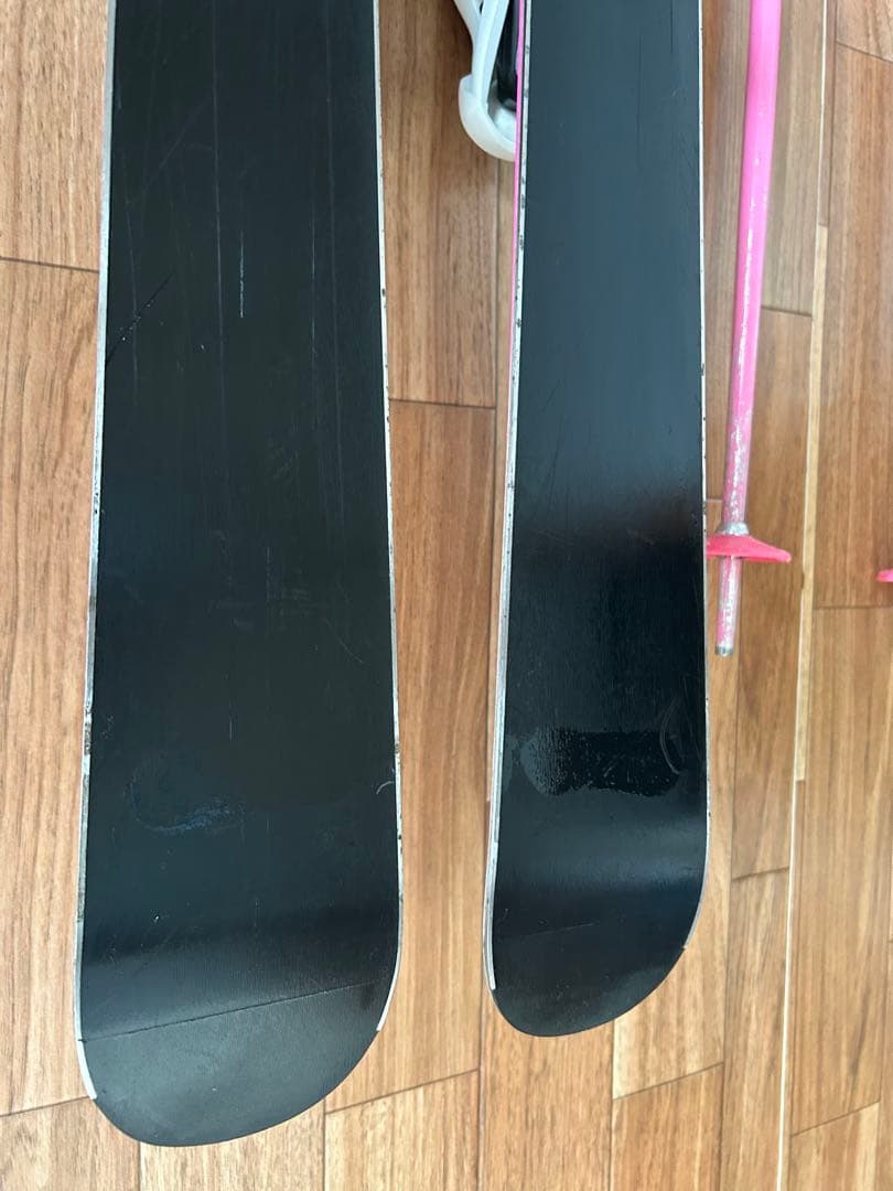 Kazama ジュニア　スキー板 136cm ストック ビンディング付き