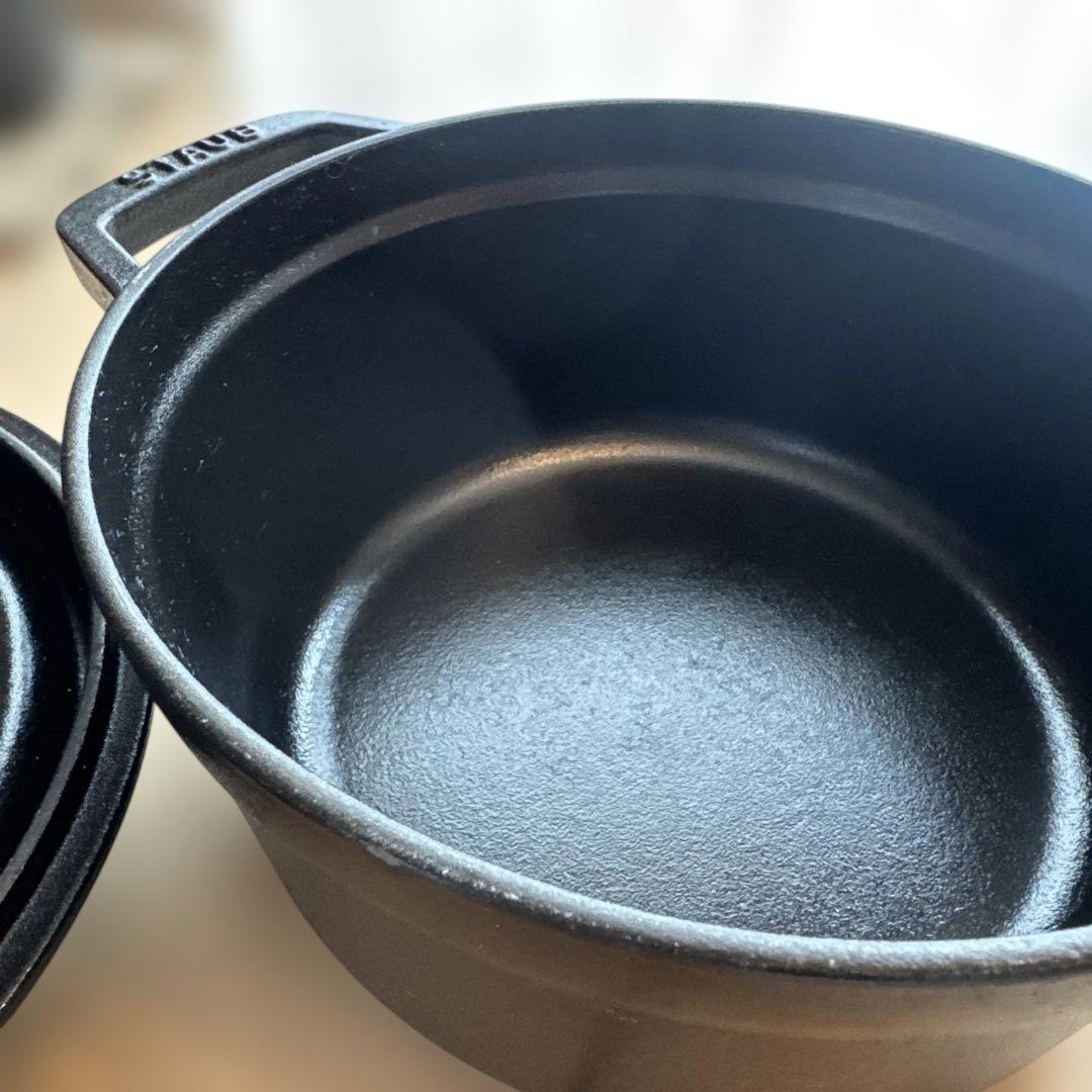 ストウブ ピコ・ココット ラウンド 22cm