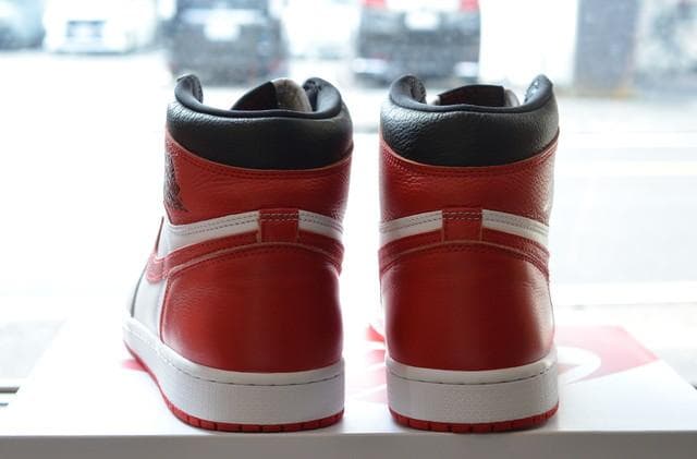 シューズ(男性用) NIKE AIR JORDAN 1 High OG \"Heritage\"
