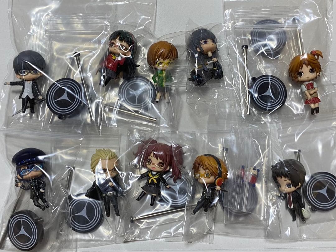 ワングランデフィギュア　ペルソナ4 10個