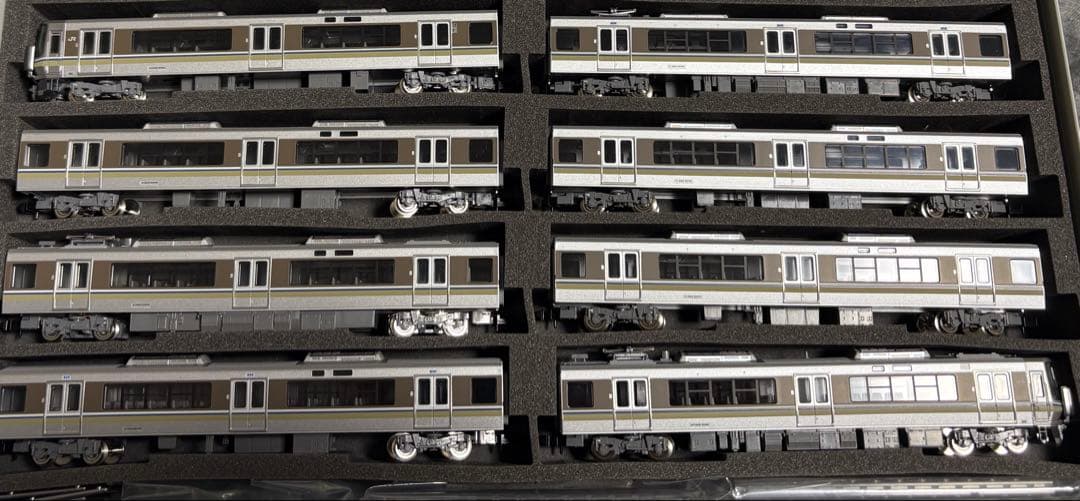 97631 TOMIX 223系2000番台　1次車8両