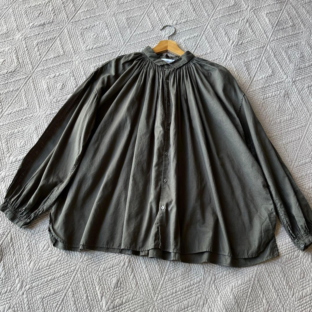 ネジ  Veritecoeur アンティークブラウス