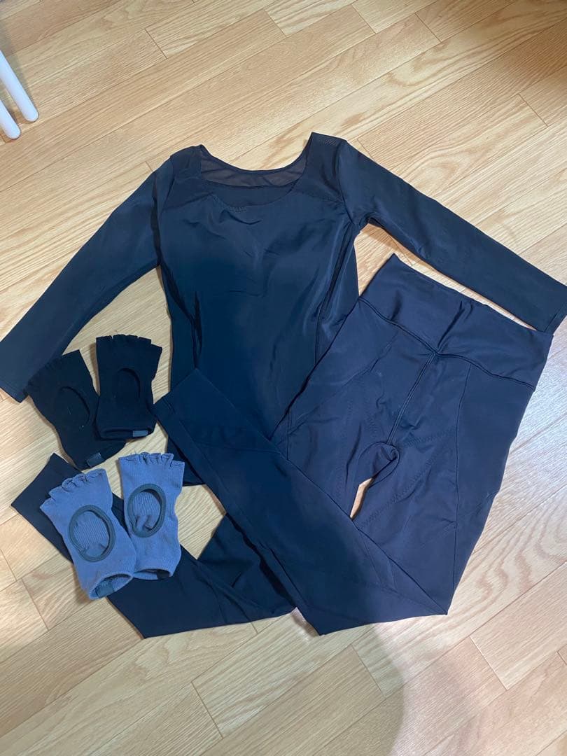 リントスル LAVA ピラティス ウェア 靴下 4点セット Mサイズ