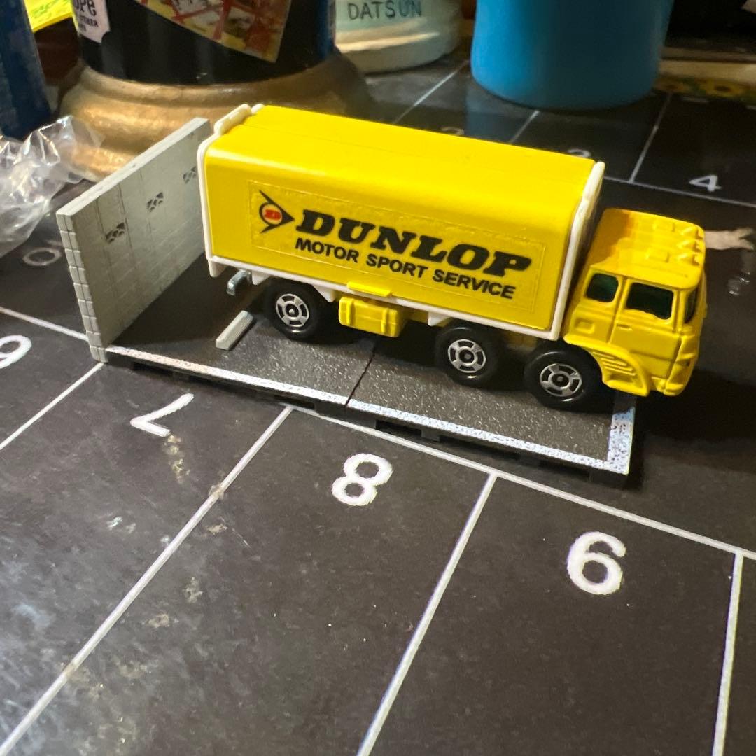 非売品レース 関係者 配布 黒箱 トミカ ふそう ウィング ルーフ トラック