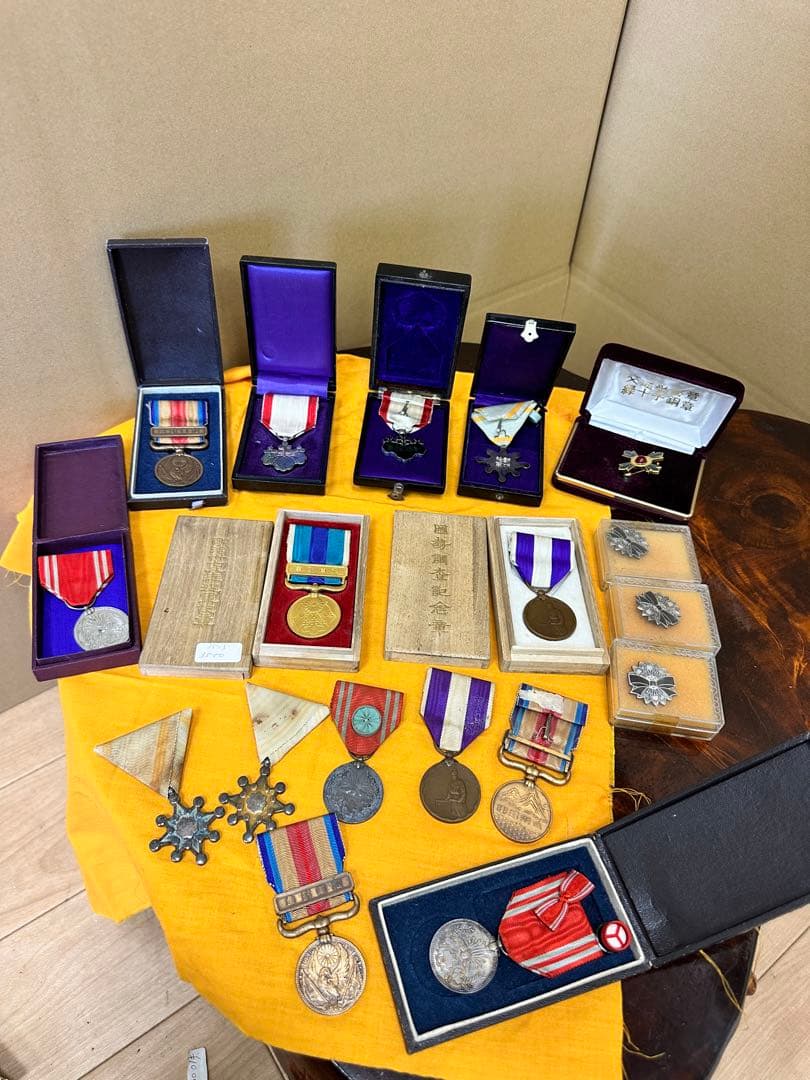 勲章まとめ売り　コレクション メダルセット 多数
