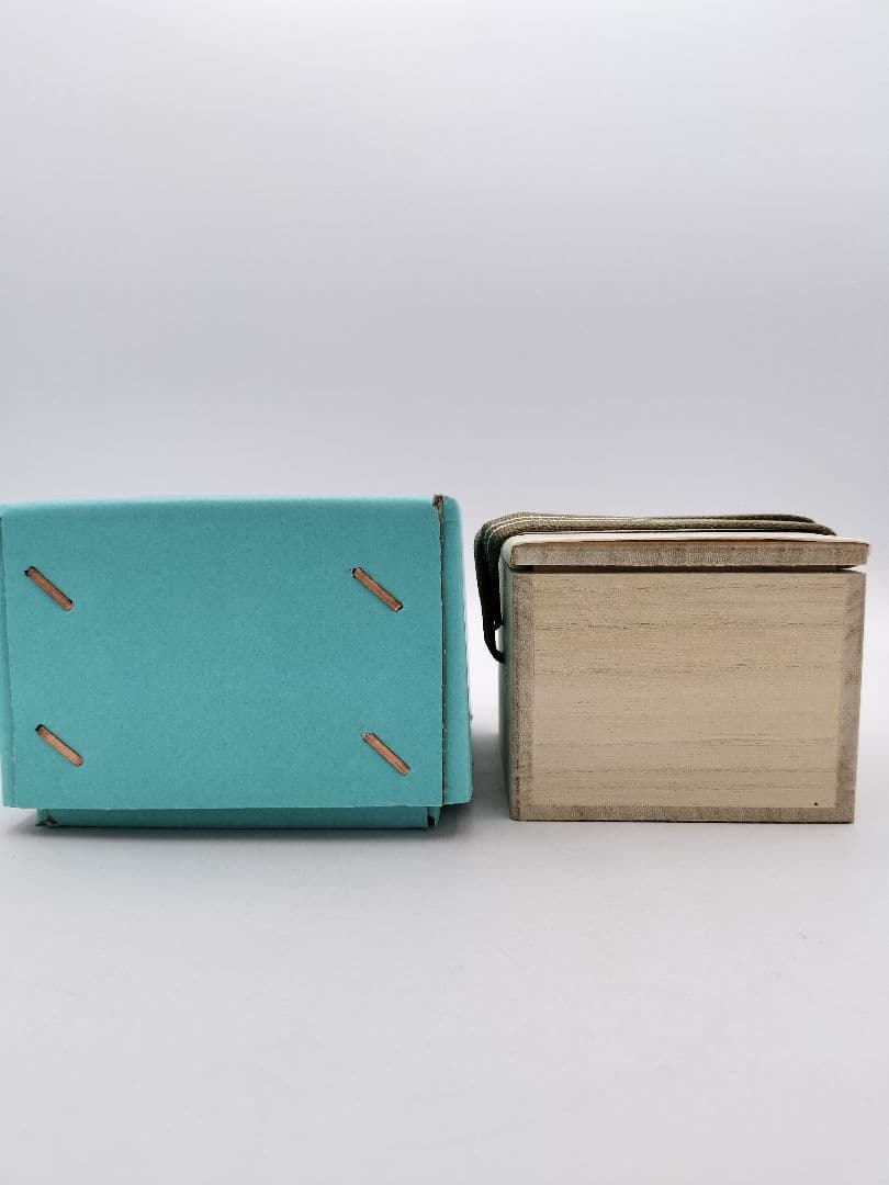 b258 【新品・未使用】蓋置 嵌金 突羽根 和田美之助 木箱 茶道具