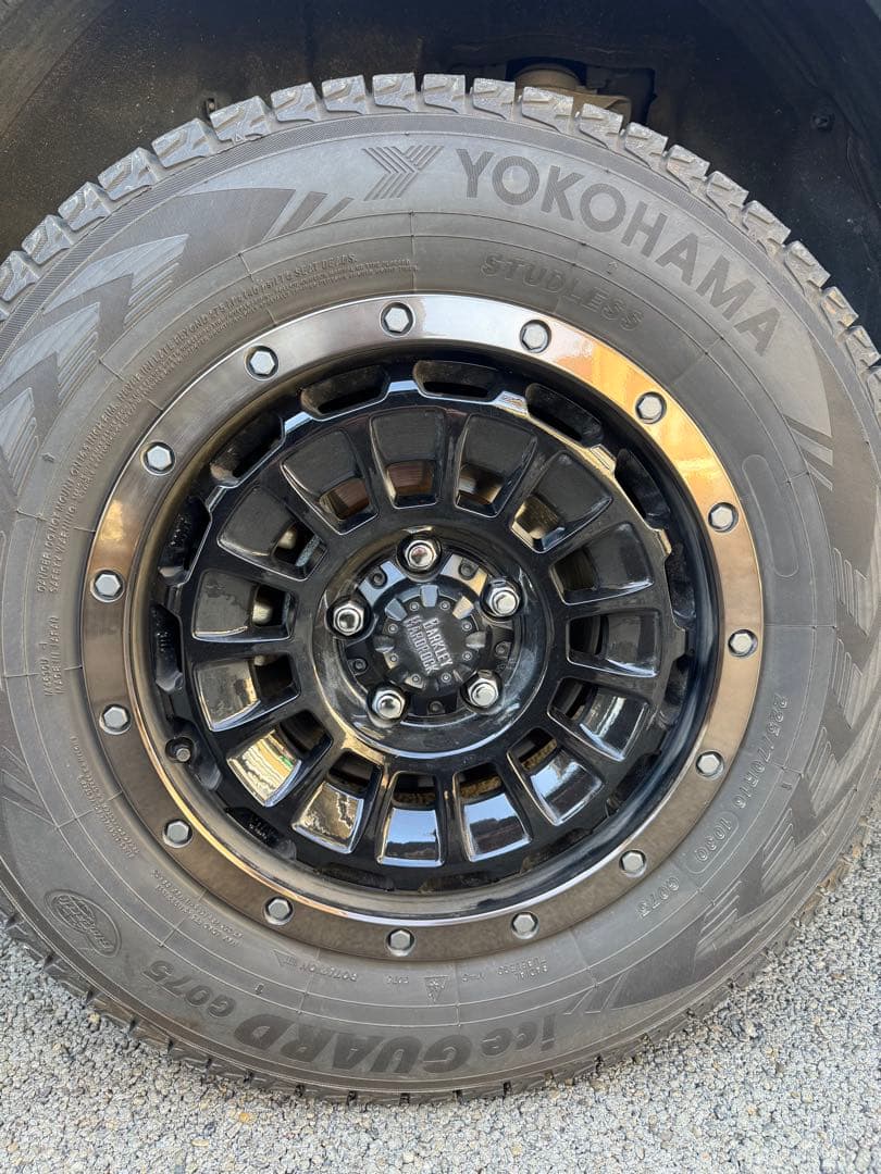 Yuu‼️ 引き取り限定‼️4本225 70 r16