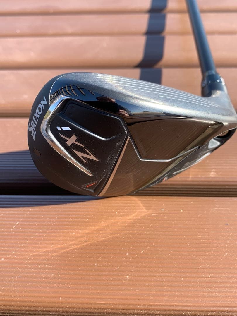 【未使用に近い】SRIXON ZXi ハイブリッド　UT4/22° ヘッドカバー