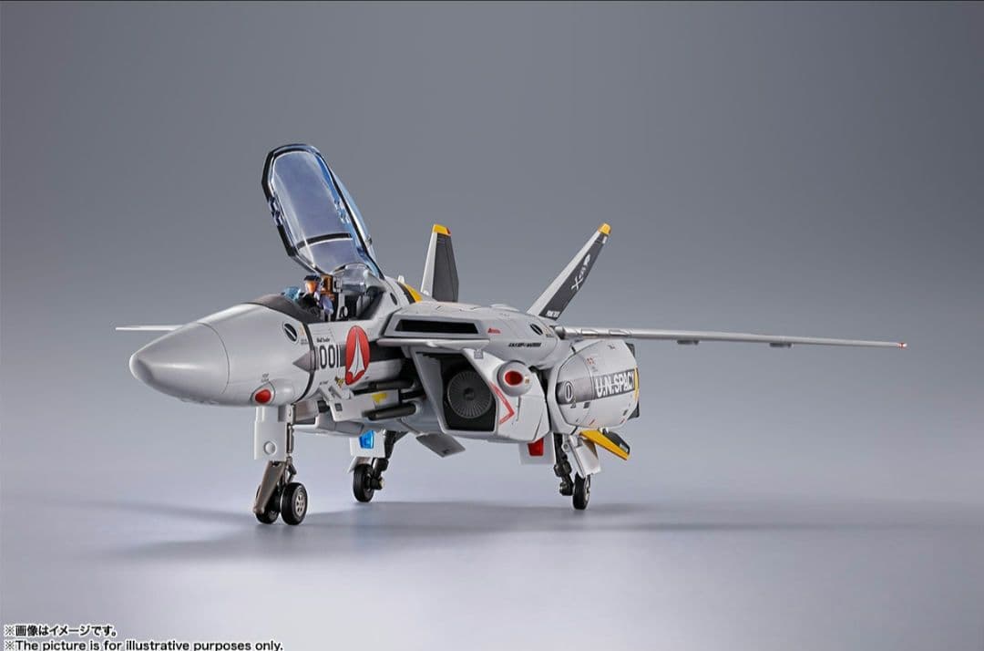 DX超合金 初回限定版 VF-1S バルキリー ロイ・フォッカースペシャル 新品