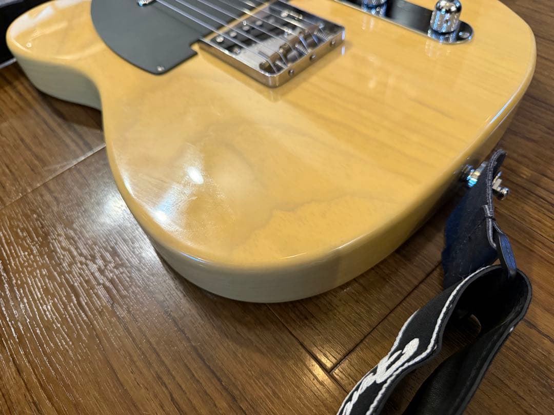 fender テレキャスター　TL52-TX ストラップ付