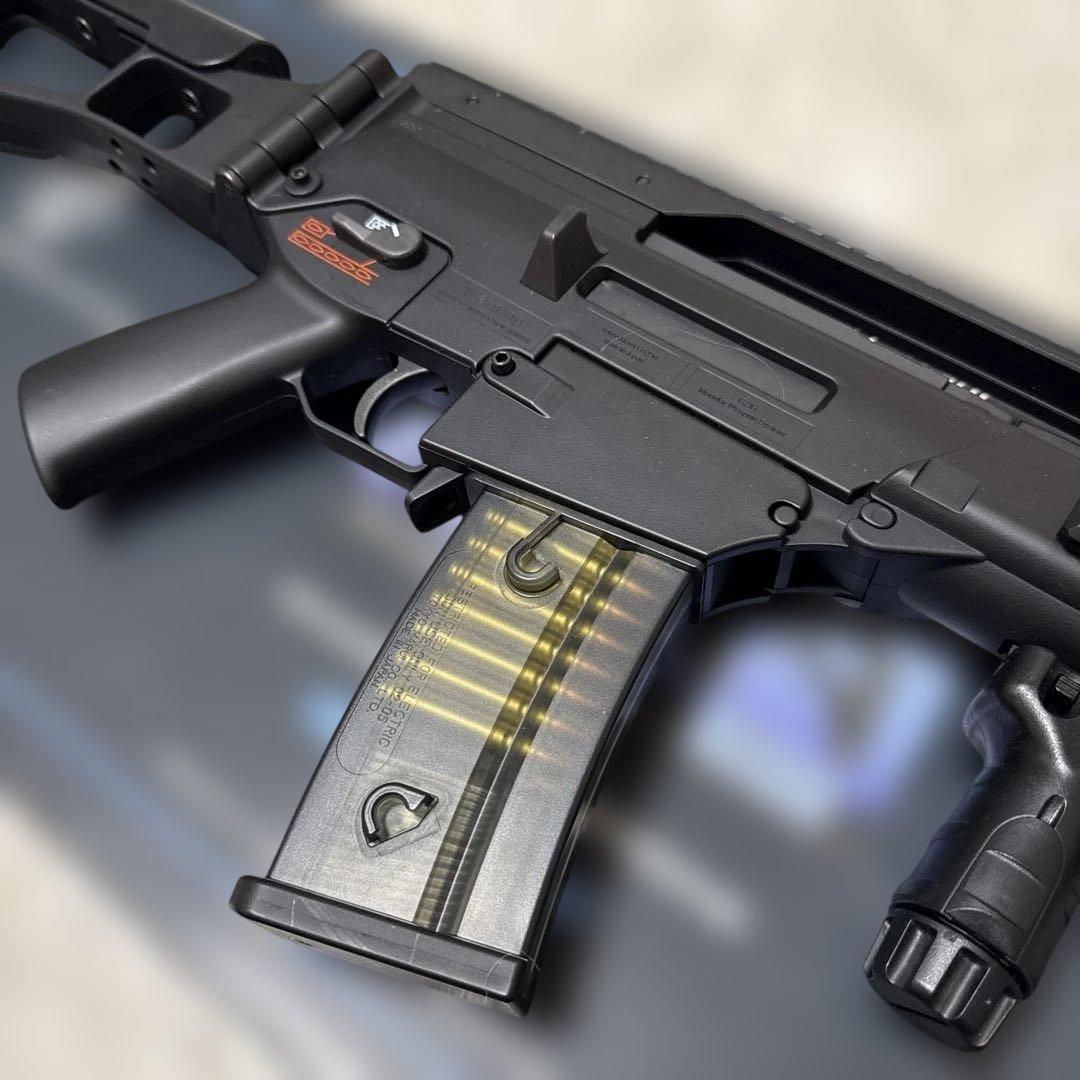 東京マルイ　次世代電動ガン　G36C カスタム　バッテリー　充電器　玉付属