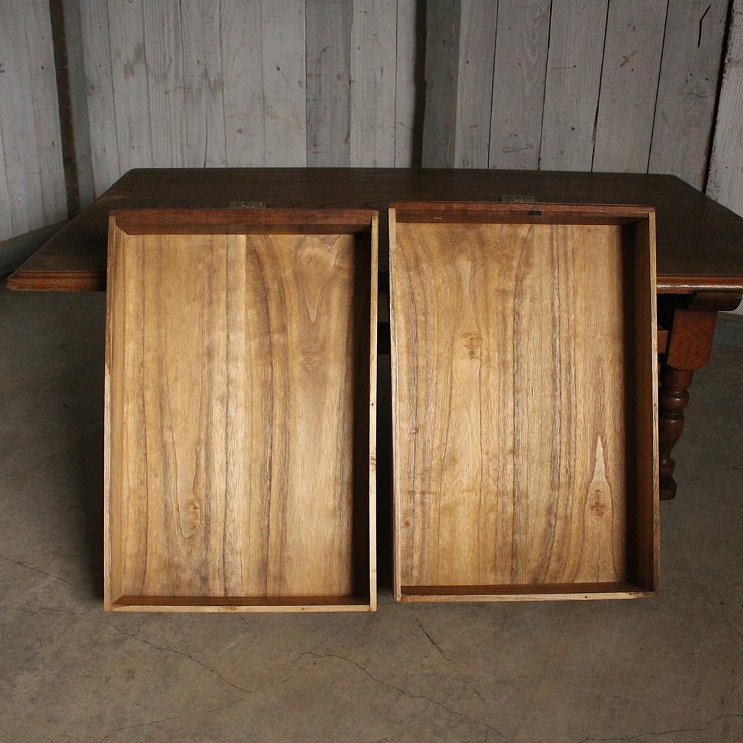 雰囲気の良い古い木製の机　引き出し2杯　ローテーブル　作業台　古家具　古民家