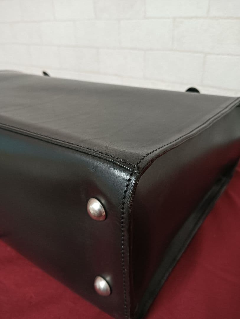 美品! ビルアンバーグBill Amberg ロケットバッグ肉厚ブライドルレザー