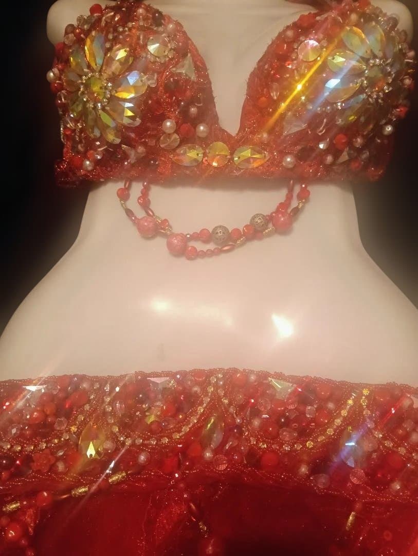 【新品Sale】エジプト製デザイナーズベリーダンス衣装セット赤