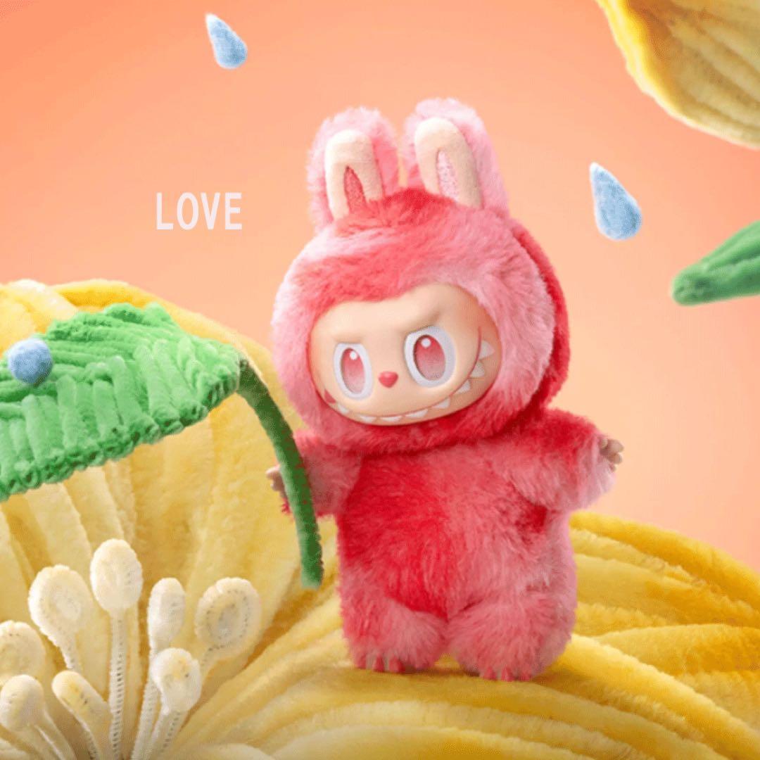 LABUBU Big into Energy シリーズぬいぐるみペンダント