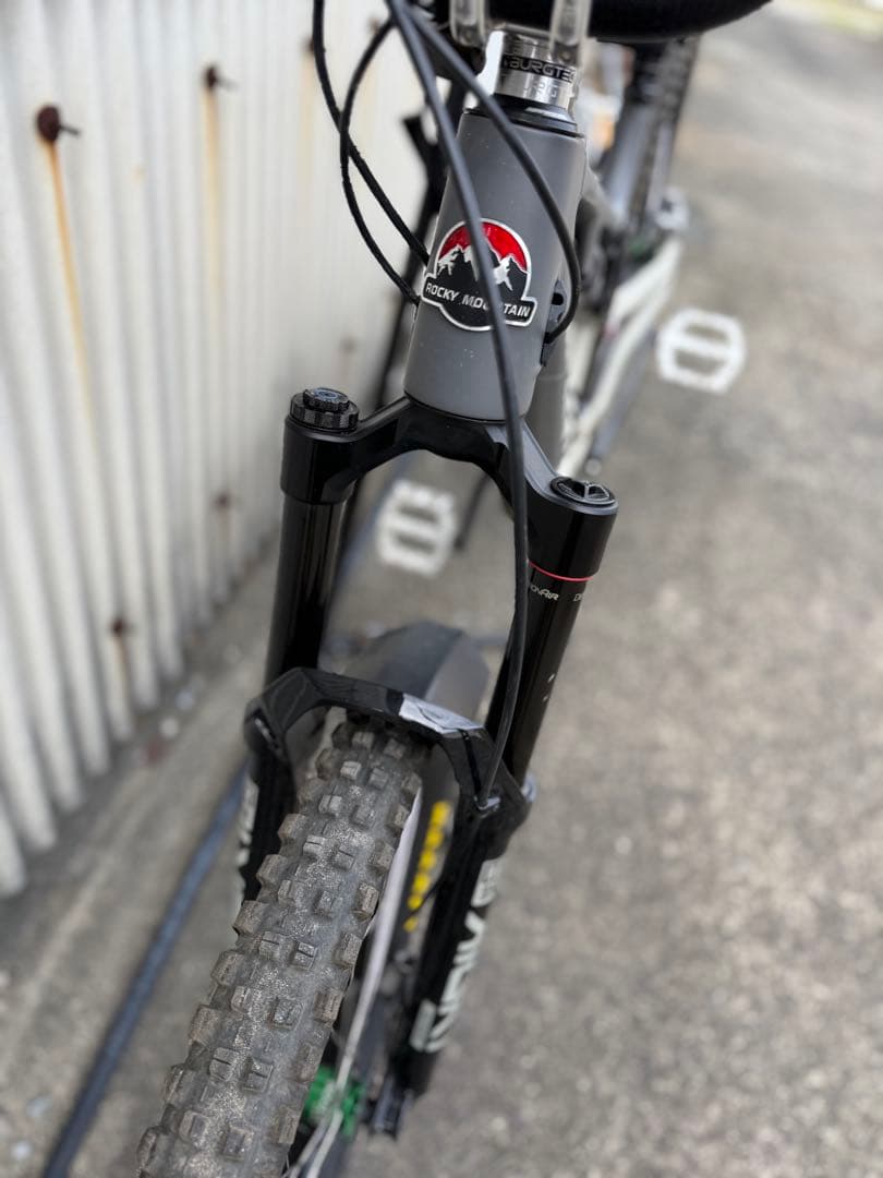 ROCKY MOUNTAIN Instinct Carbon 30 サイズL