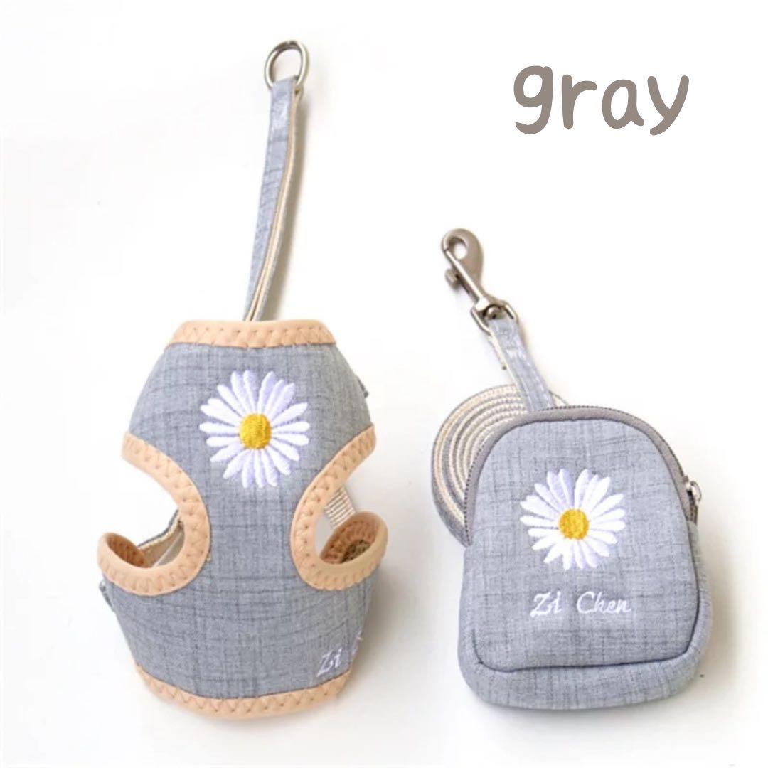 専用【新品】花刺繍入りハーネス.リード.ポーチ3点セット《ブルーS》　首輪犬服
