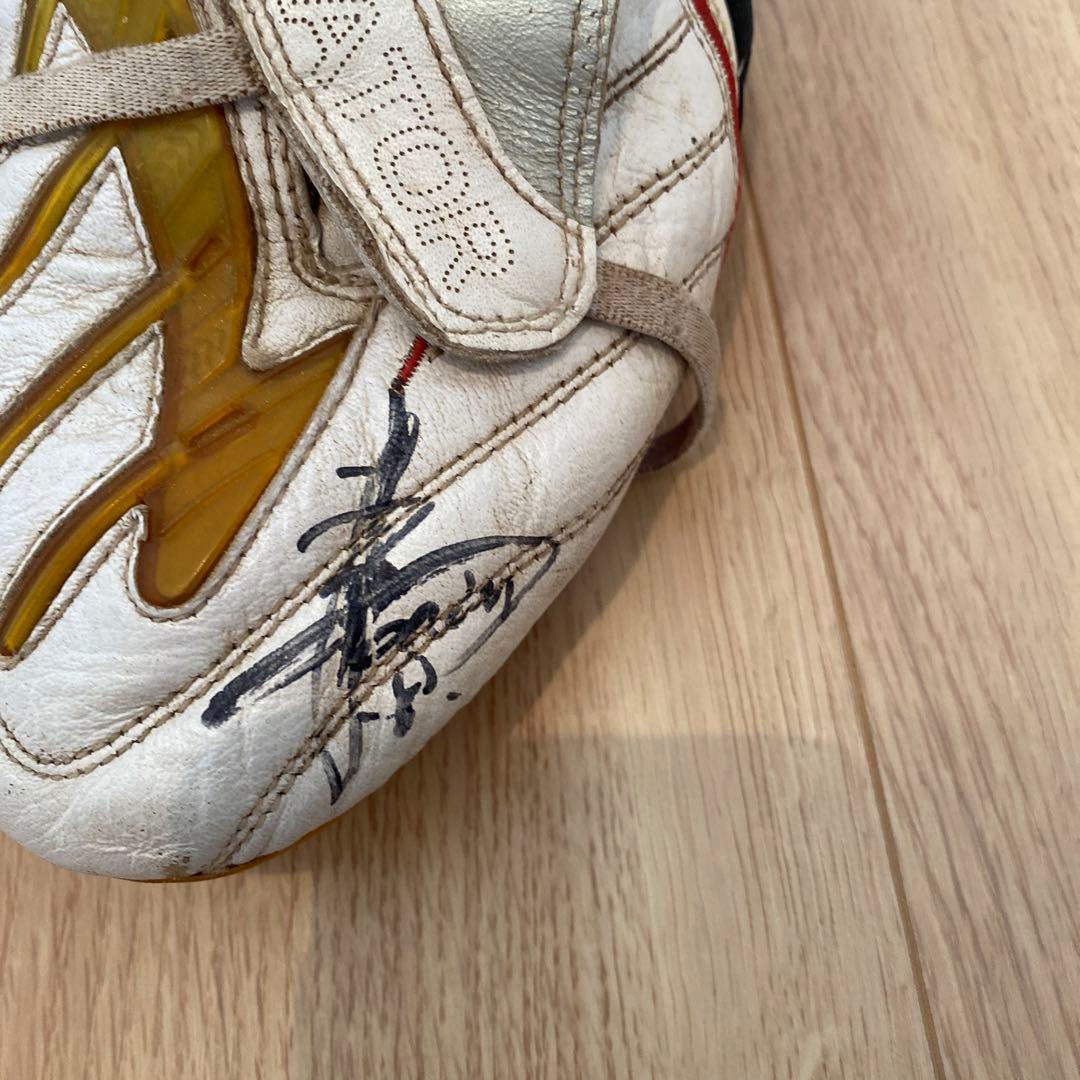 【直筆サイン入り】サンフレッチェ広島　森﨑和幸　実使用　スパイク