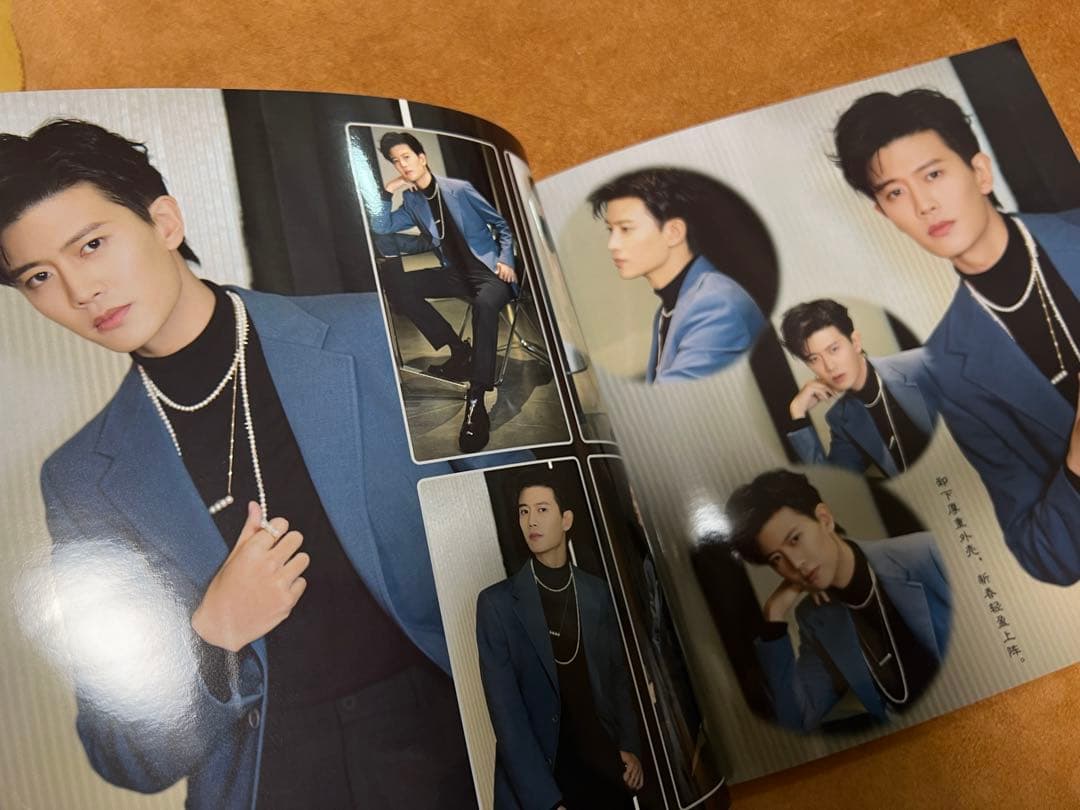 2023(一)アレン・レン（任嘉倫）個人写真集　正方形32p ALLEN写真集