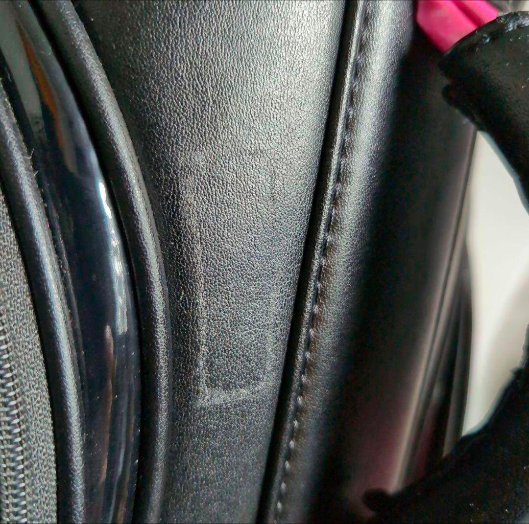 df26 Callaway ゴルフバッグ 黒 × ピンク レザー フード付き