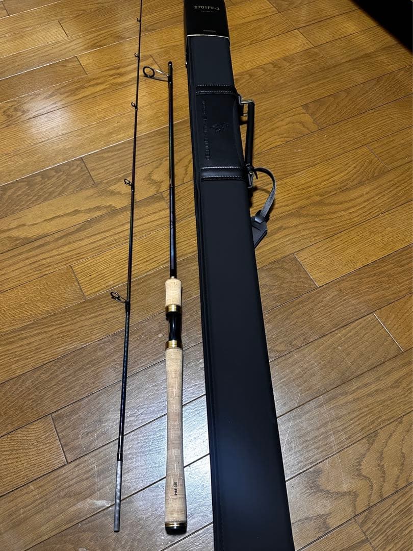 ワールドシャウラ リミテッド　2701ff-3 美品