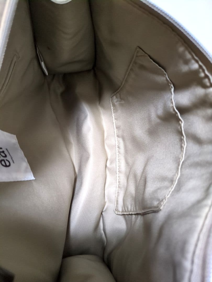 美品☆ear PAPILLONNER ワイドテープショルダーバッグ　ボディバッグ