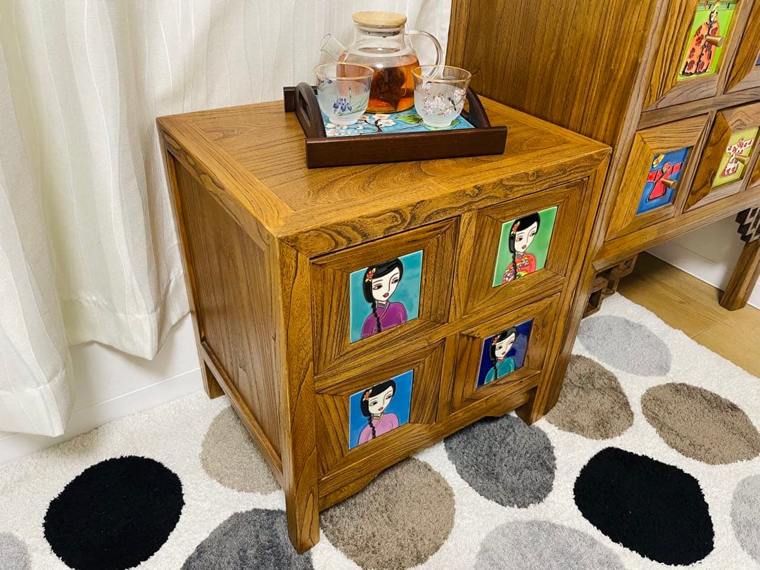 木製タンス 4引き出し 女性イラスト付き