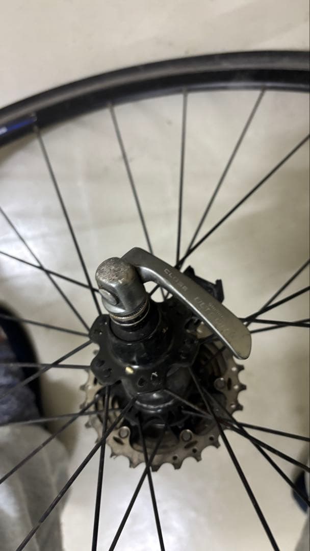 <ラチェット音爆音>ホイール+r7000スプロケ+vittoria製タイヤ