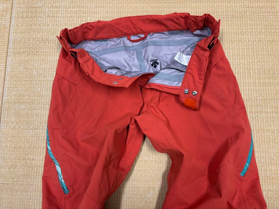 デサント DESCENTE スキーウェア　シェルジャケット　パンツ　 上下セット