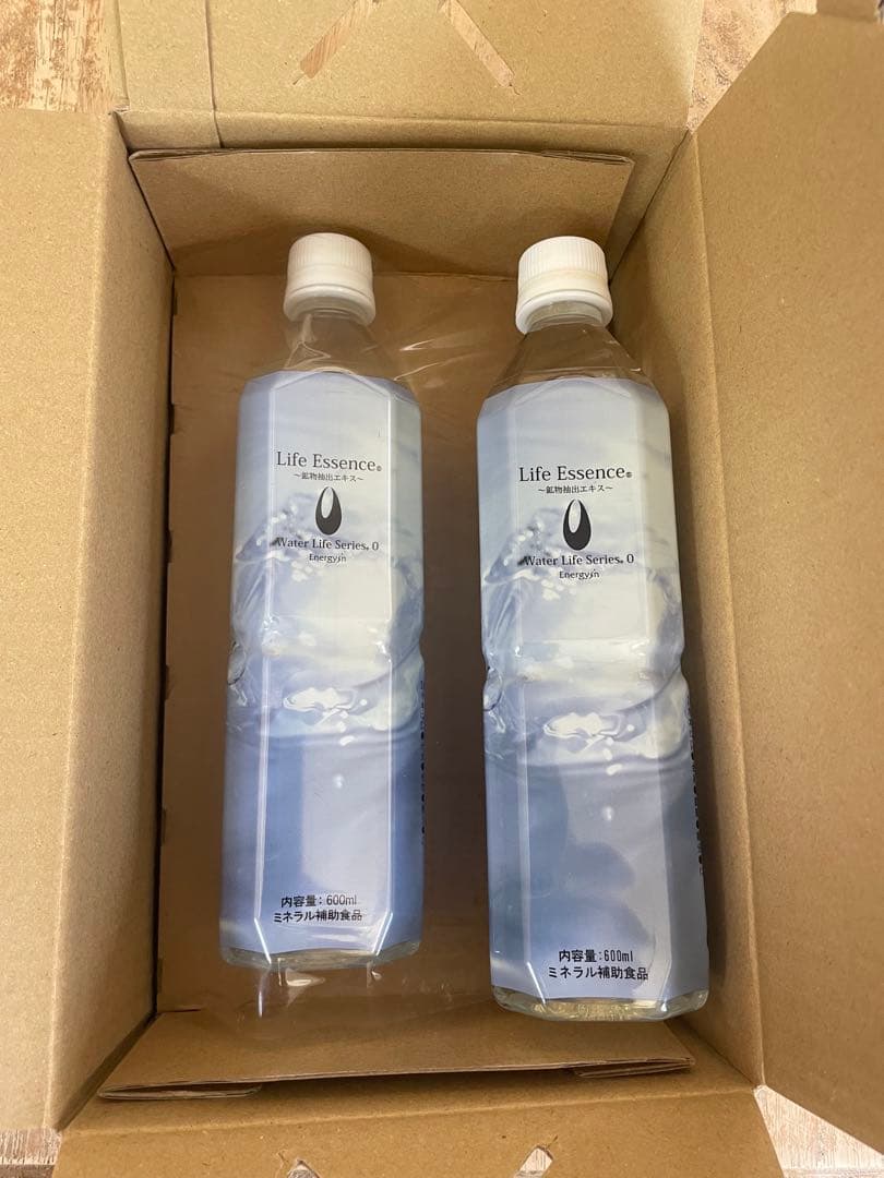 Life Essence ミネラルウォーター 600ml 2本入り