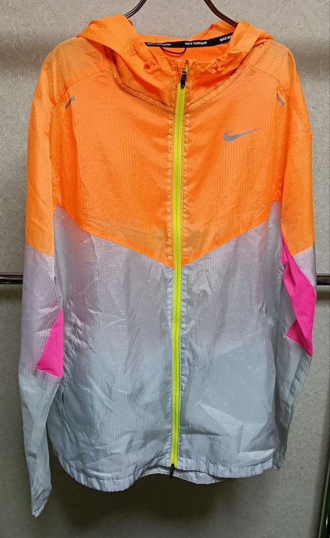 大人気！ナイキランニングウィンドランナー 希少配色カラー L