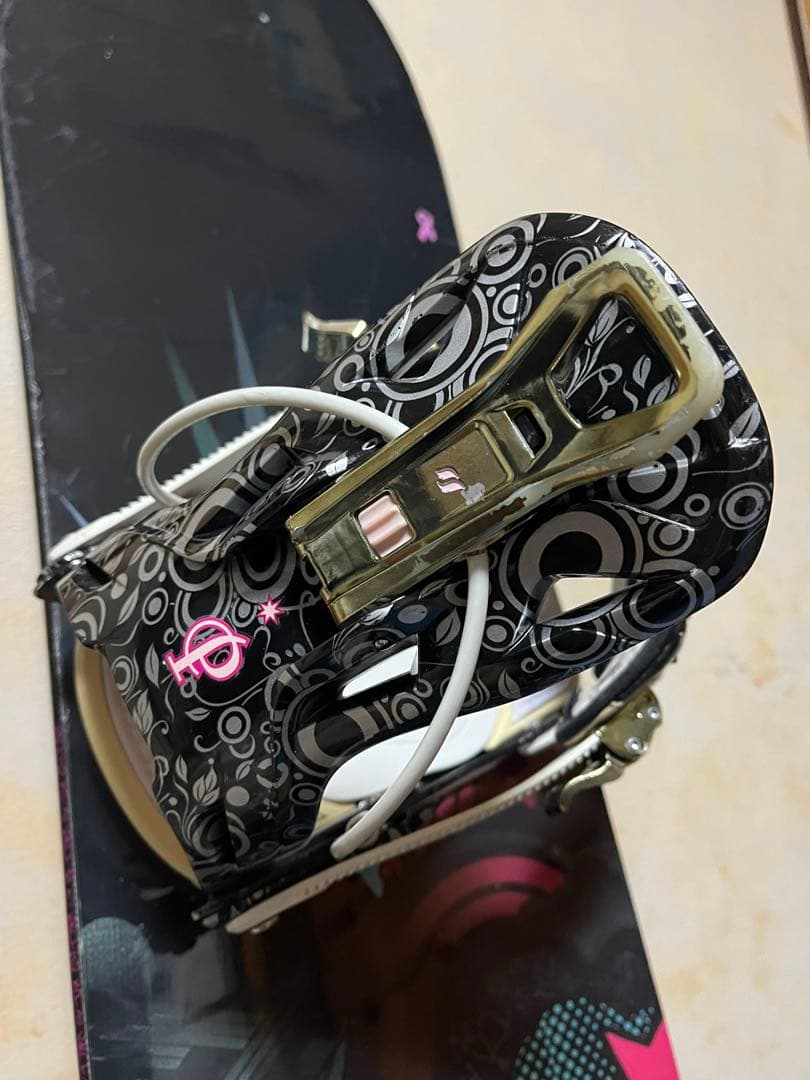 【メンテ済み】スノボ２点セット k2 skyla 143 FLOW ビンディング