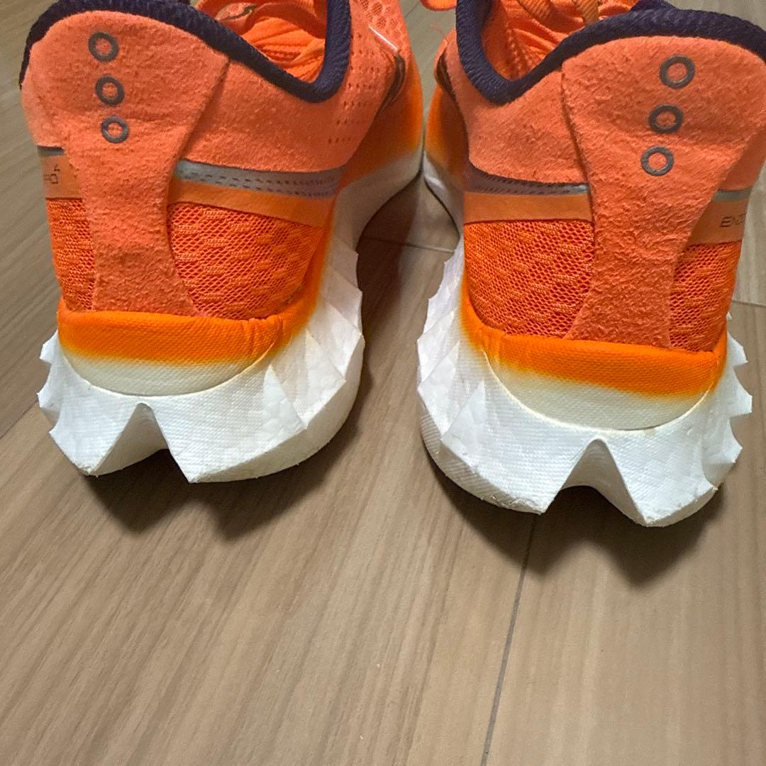 サッカニー エンドルフィンプロ４　26.5ｃｍ