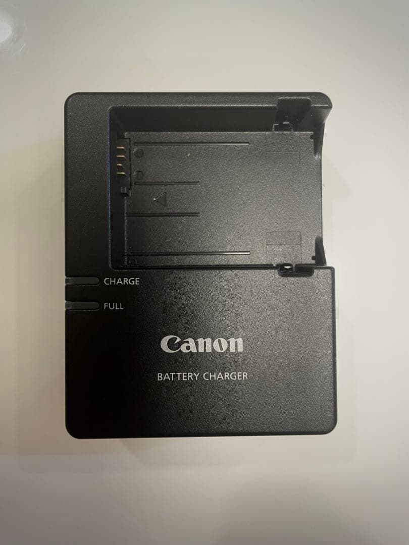 Canon EOS Kiss X6i デジタル一眼レフカメラ&TAMRONレンズ