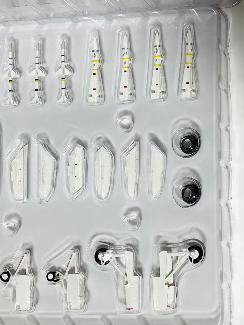 Calibre Wings 1/72 F-14A トムキャット VF-142