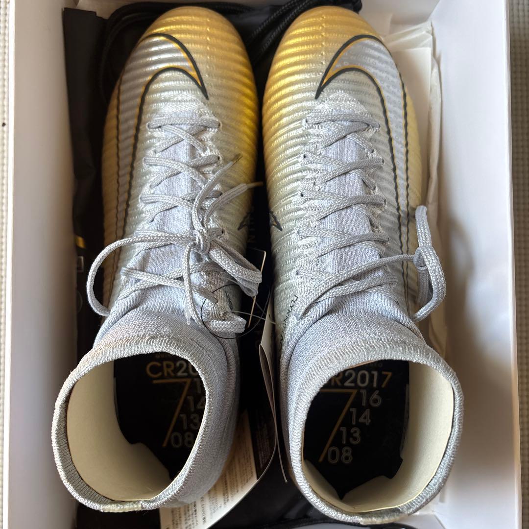 最終値下げ マーキュリアル スーパーフライ CR7 FG 28cm